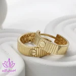 گوشواره طلا کاریته با قفل ضامن دار طرح لاو